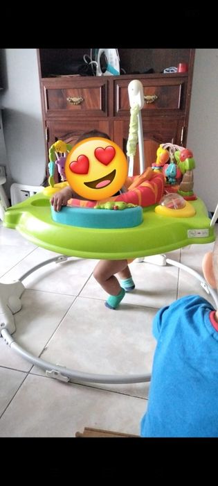 Saltitão/pula pula para bebê