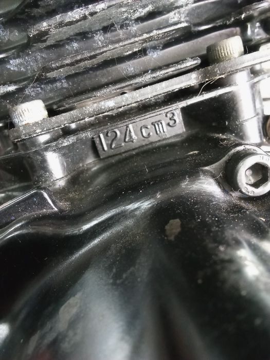 Motor mota yamaha trailway TW