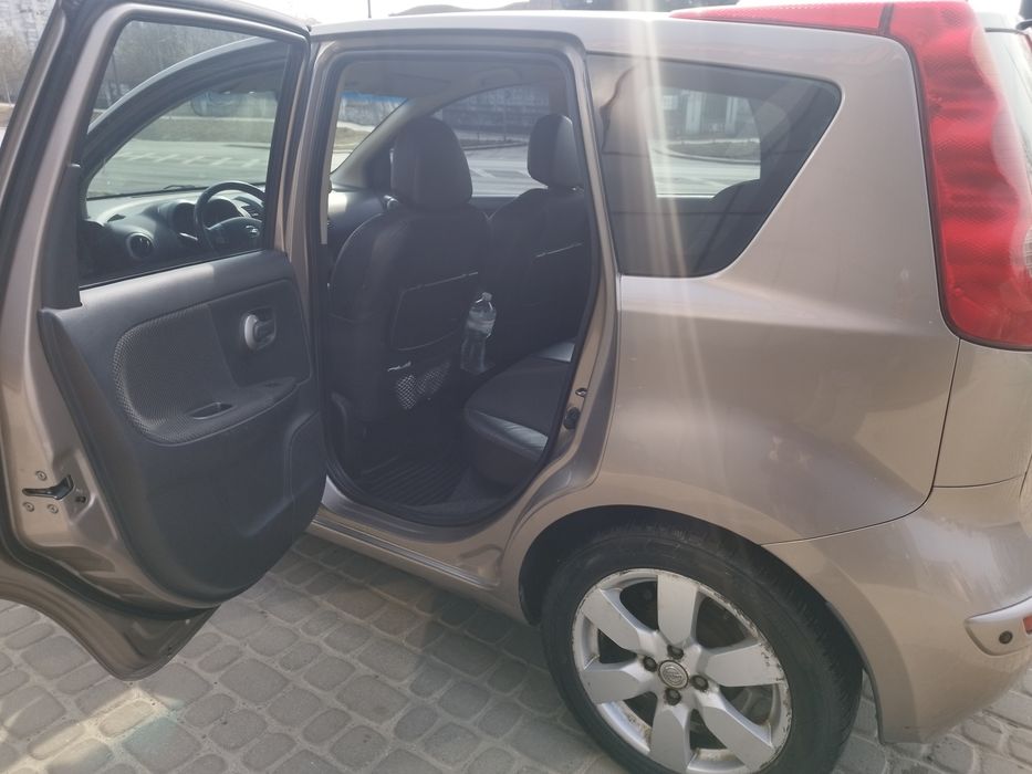 Nissan note 2008