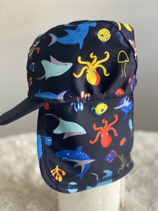 Czapeczka nad wode z wysokim filtrem upf 40+