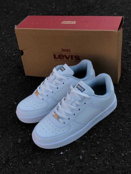 Белые класические кеды левис мужские levis кросовки молодежные мужские кожаные красовки левайс левіс levis натуральная кожа летние кросовки