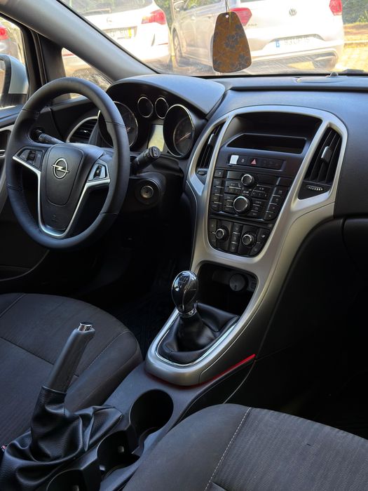 Opel astra 2010 cdti 1.3 nacional