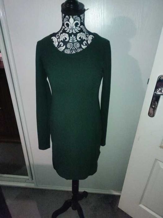 sukienka rozm.  S firmy H&M
