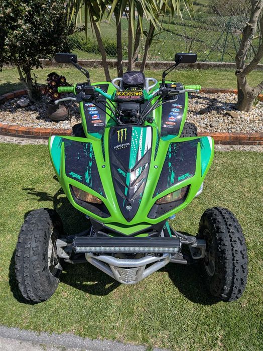 Kawasaki 700 kfx papel francês sempre com manutenção motor revisado