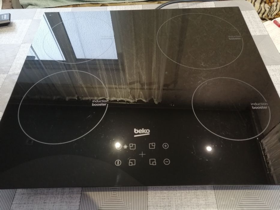 Індукційна поверхня Beko