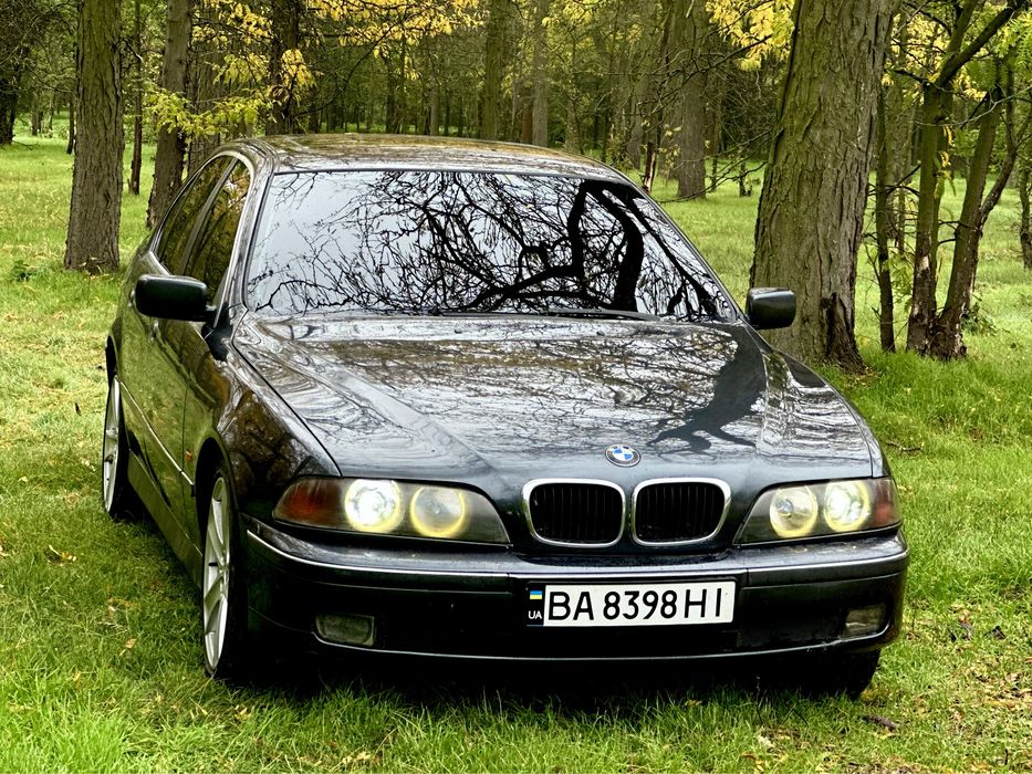 Продам БМВ е39 2.8 Автомат газ