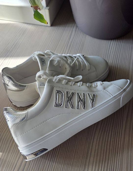 Кросівки кеди DKNY