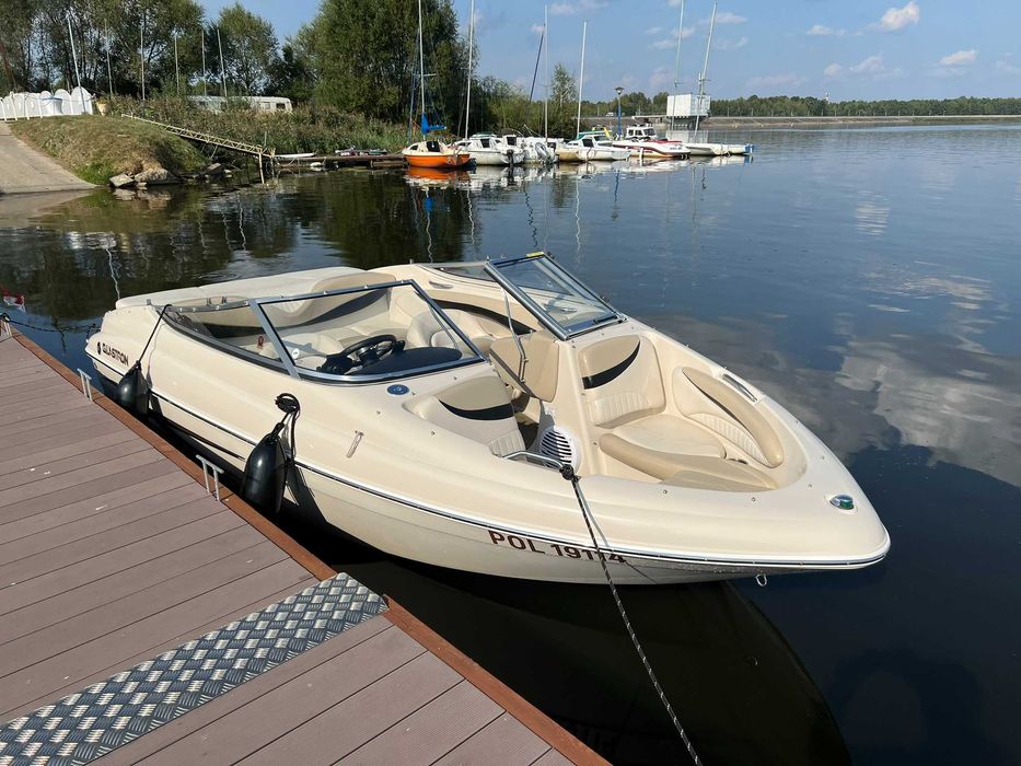 Łódź motorowa motorówka GLASTRON GX 185 Volvo Penta 3.0