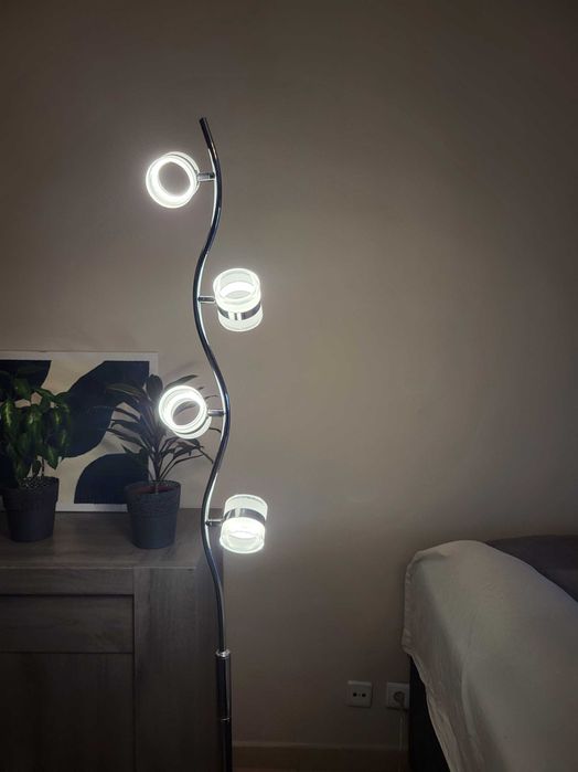 Candeeiro de Pé - Cinzento