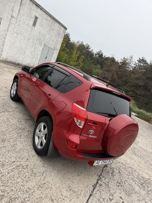 Toyota RAV4 автомат