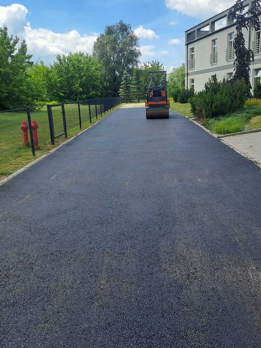 Asfaltowanie drog,wjazdow i parkingow