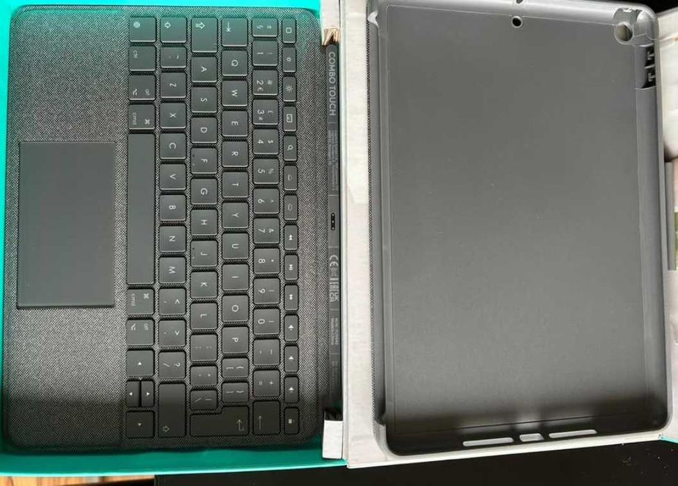 Tablet APPLE iPad 9 generacji nie używany plus klawiatura