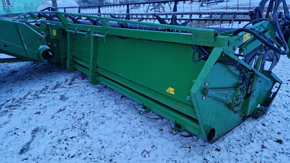 Heder John Deere 630R