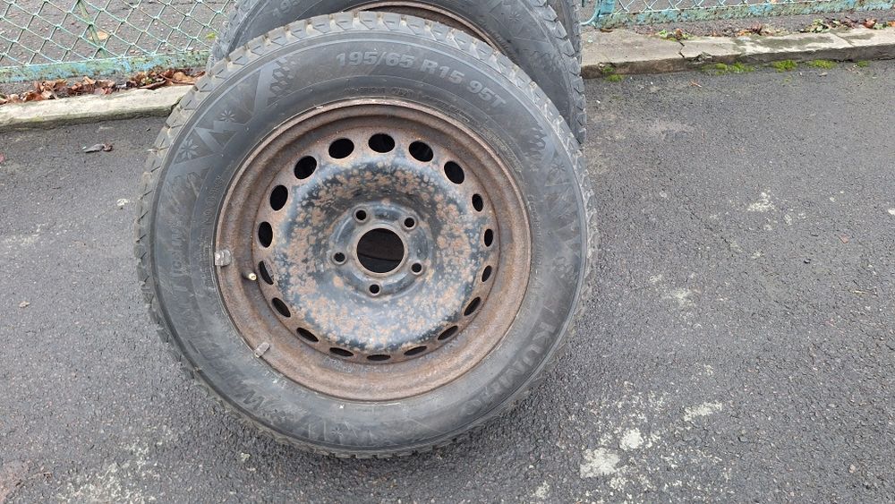 195/65-R15 зимние шины ШИП