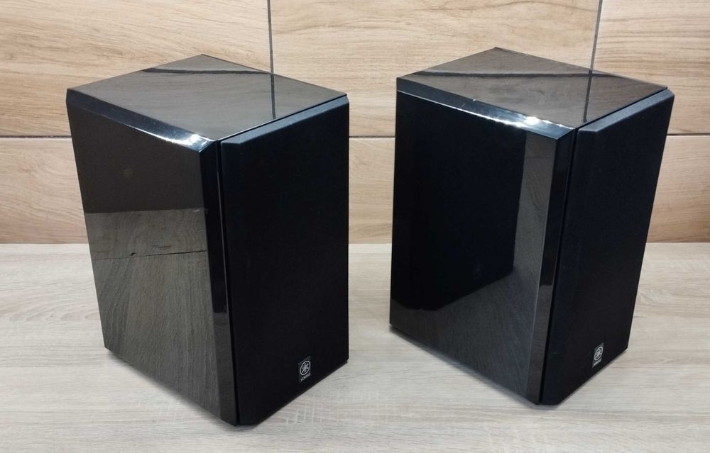 Kolumny Yamaha NX-E200 (głośniki/monitory)