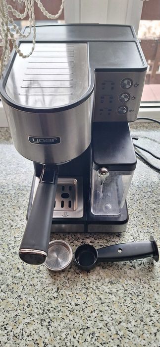 Ekspres do kawy YOER