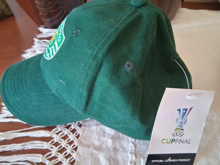 Boné do Sporting UEFA  Cup Final