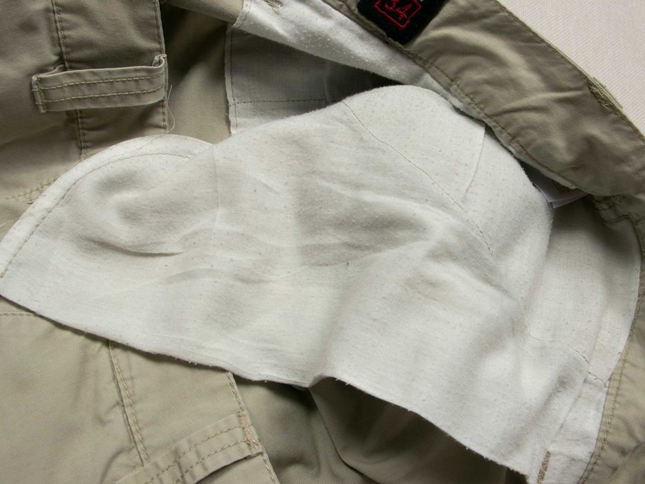 Ecko Unltd shorty y2k cargo 34us