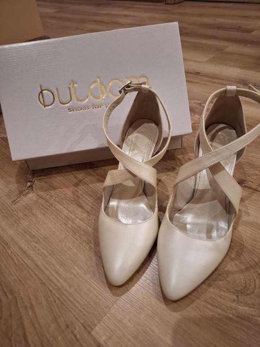 Buty ślubne skórzane