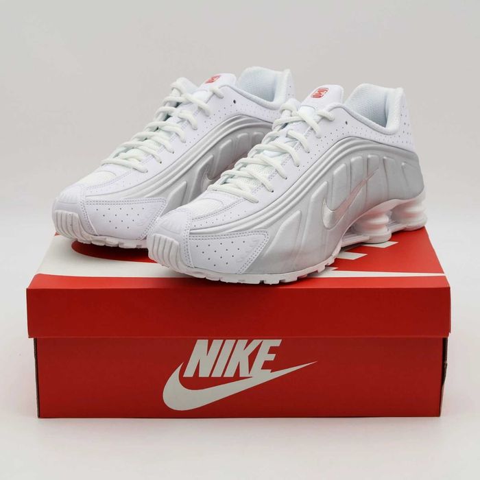 Nike Shox R4 White Bright Crimson Metallic Silver R.42