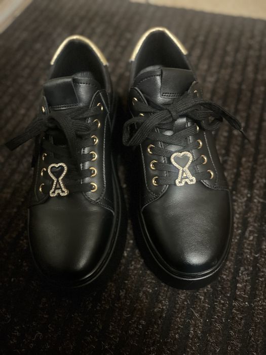 Sneakersy skóra naturalna 38