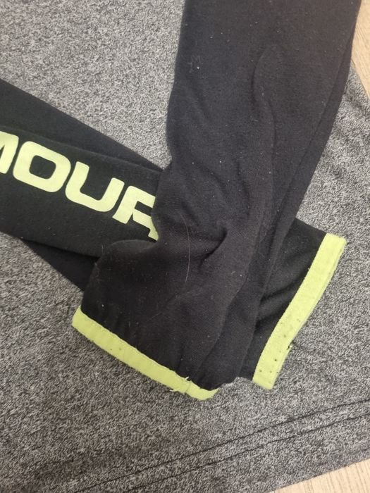 Bluza treningowa under armour 146/152