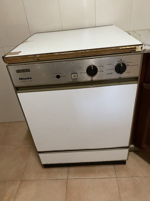 Máquina de lavar louca Miele