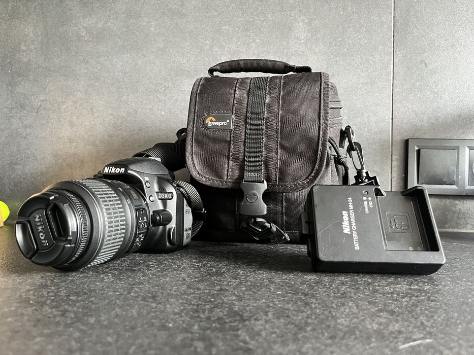 Фотоапарат Nikon D3100