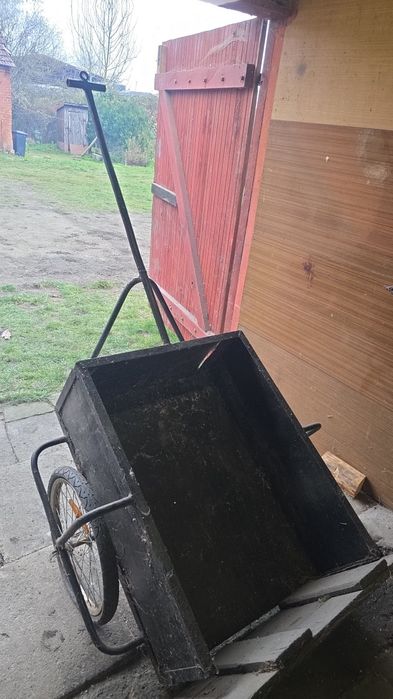 Wózek do traktorka