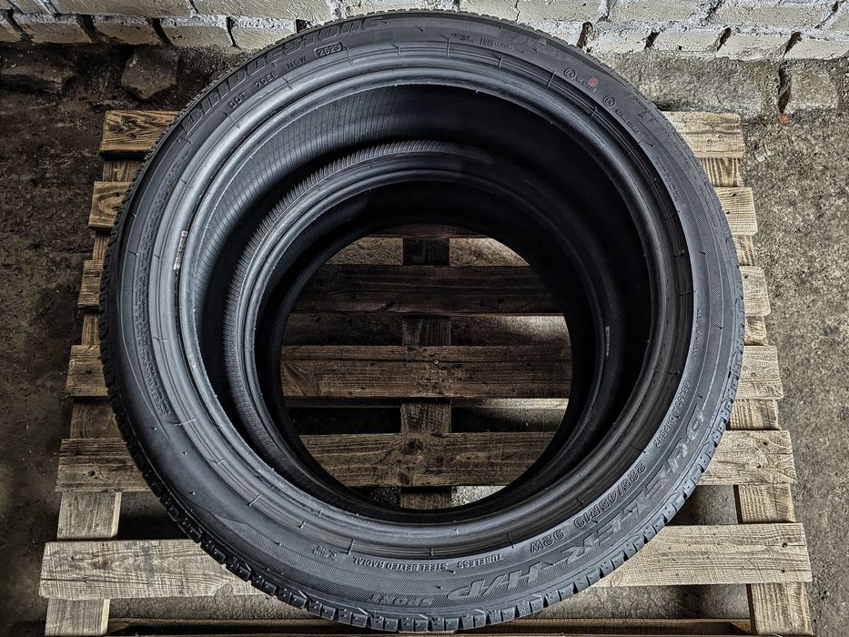 Пара 225/45r19 Bridgestone | 7.5mm | 2023 | Poland | Преміум шини/2шт