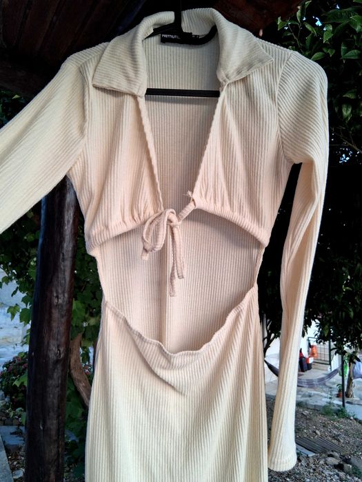 Vestidos Prettylittlething.