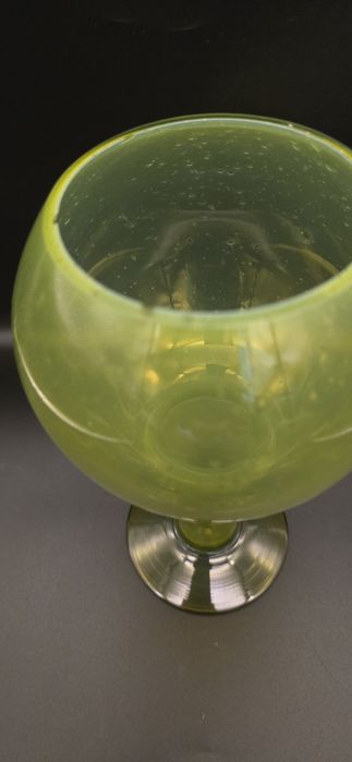 Z. Horbowy piękny kielich, piękna zieleń Antico