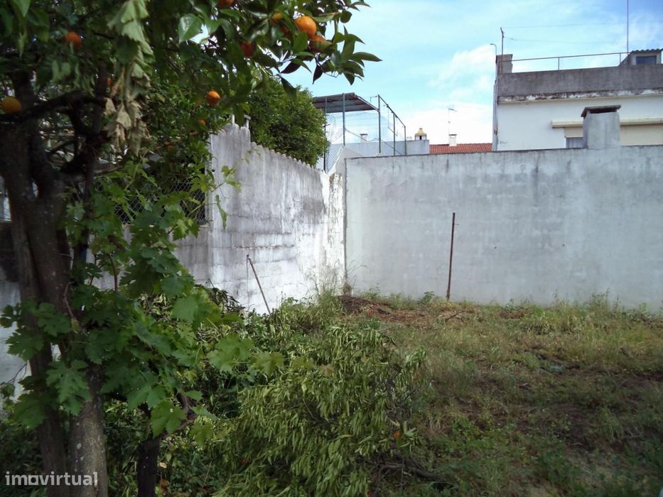 Terreno Urbano, 2 lotes / Entroncamento (Centro)