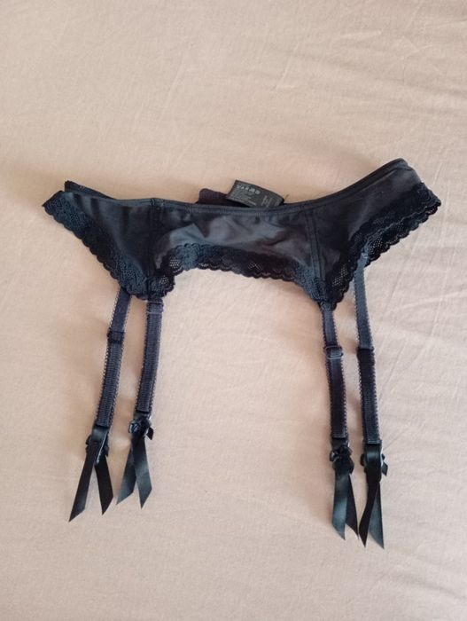 Підвязки  для панчіх