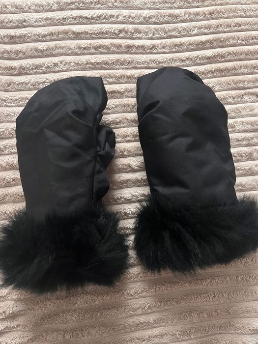 Теплі рукавички на коляску