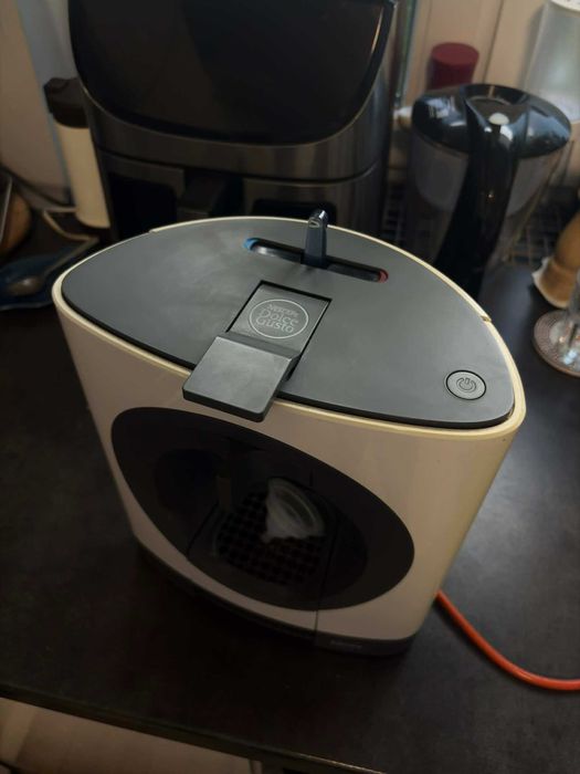 Ekspres na kapsułki Dolce Gusto Krups