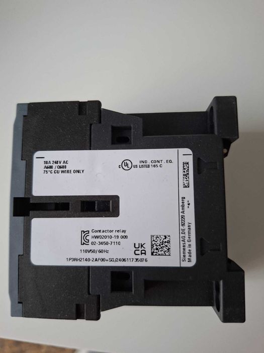 Nowy Siemens 3RH2140-2AF00 110V 4NO sprężynowe SIRIUS