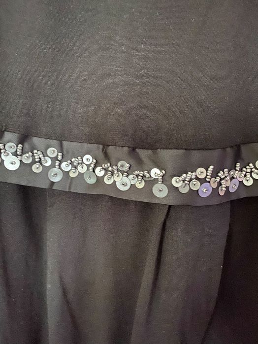 Vestido curto lantejoulas da Zara