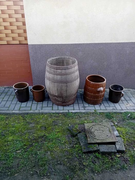 Stare naczynia gliniane