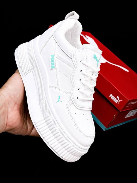 Женские кросовки Puma белые летние стильные красовки Кроссовки пума летние кожаные красовки на платформе кросівки puma жіночі