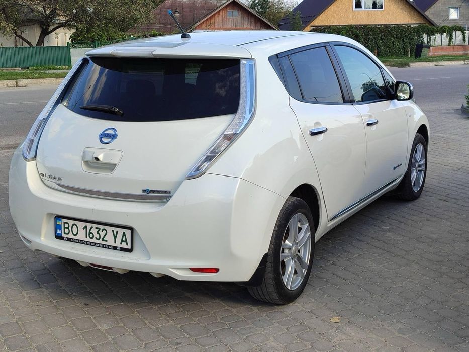 Здам в оренду нісан ліф