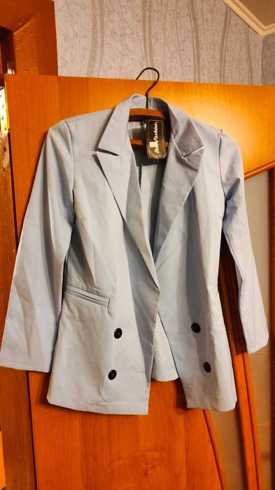 Костюм шорты пиджак