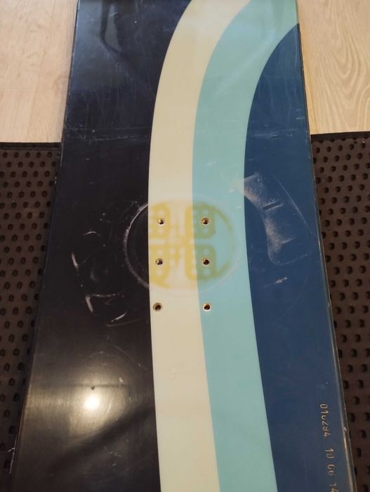 Deska snowboardowa- Core- długość 146cm