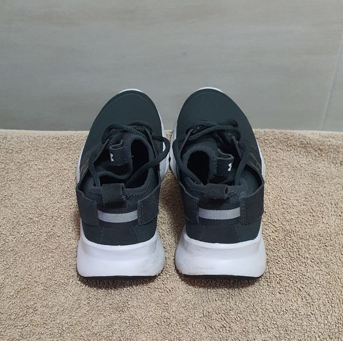 Buty damskie do biegania UNDER ARMOUR Drift rozm. 37,5