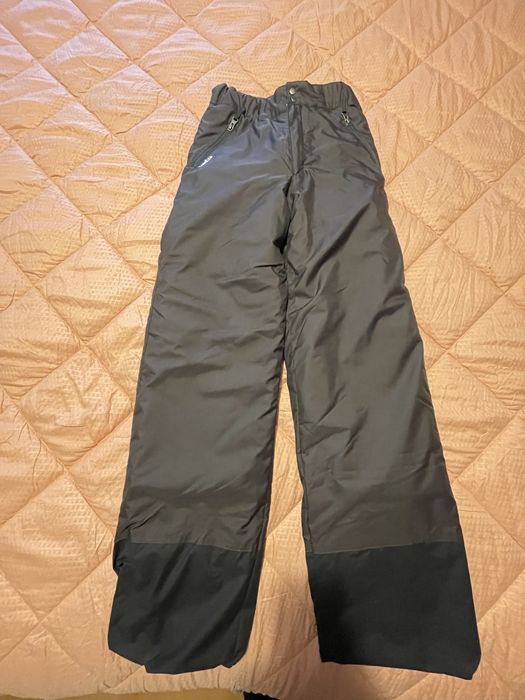 Calcas de neve criança