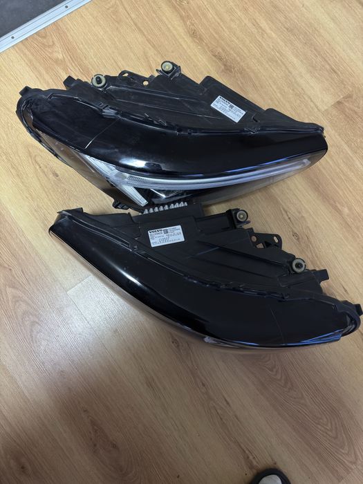 Кавролін Volvo C40 2022 року