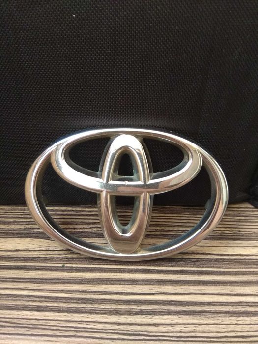 Значек Емблема Шильдик Тойота Toyota 7531160120: 450 грн