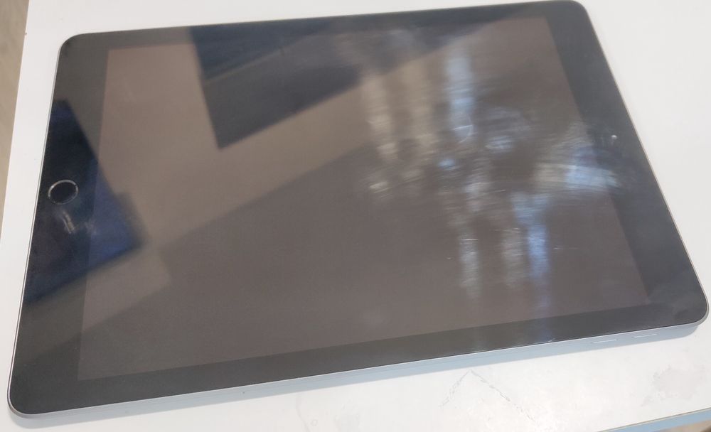 Ipad Apple A1893