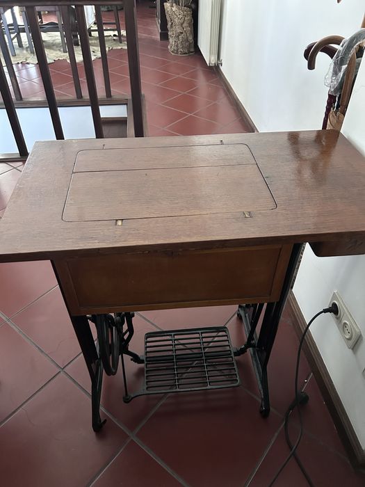 Máquina de costura vintage Singer