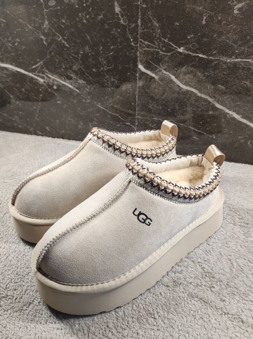 UGG tazz ll femenino